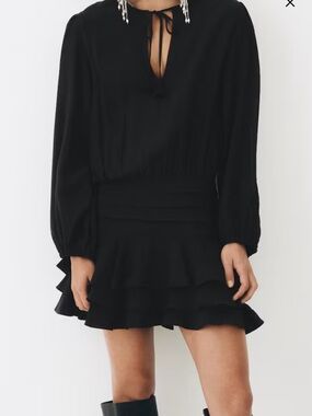 Women's Black Long-Sleeve Ruffle Mini Dress